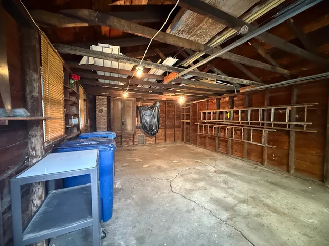 $114,900 | 2054 Crosat Street, LaSalle, IL 61301