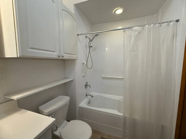 $114,900 | 2054 Crosat Street, LaSalle, IL 61301