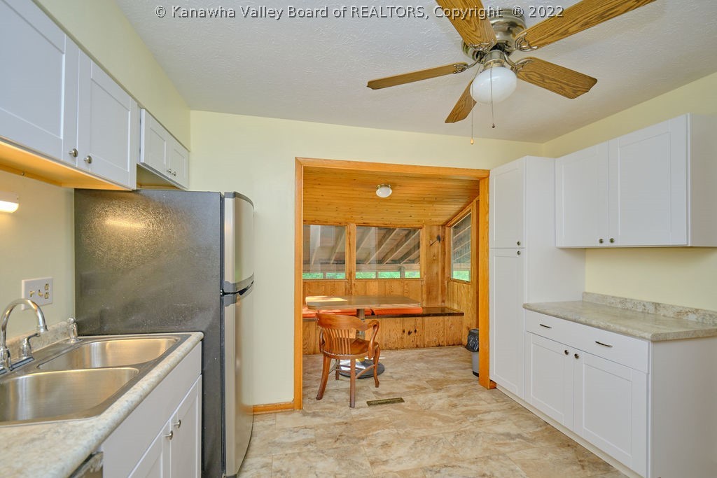 1422 Newcastle Road Charleston, WV 25314 - Photo 16 of 34 Gallery Image 16