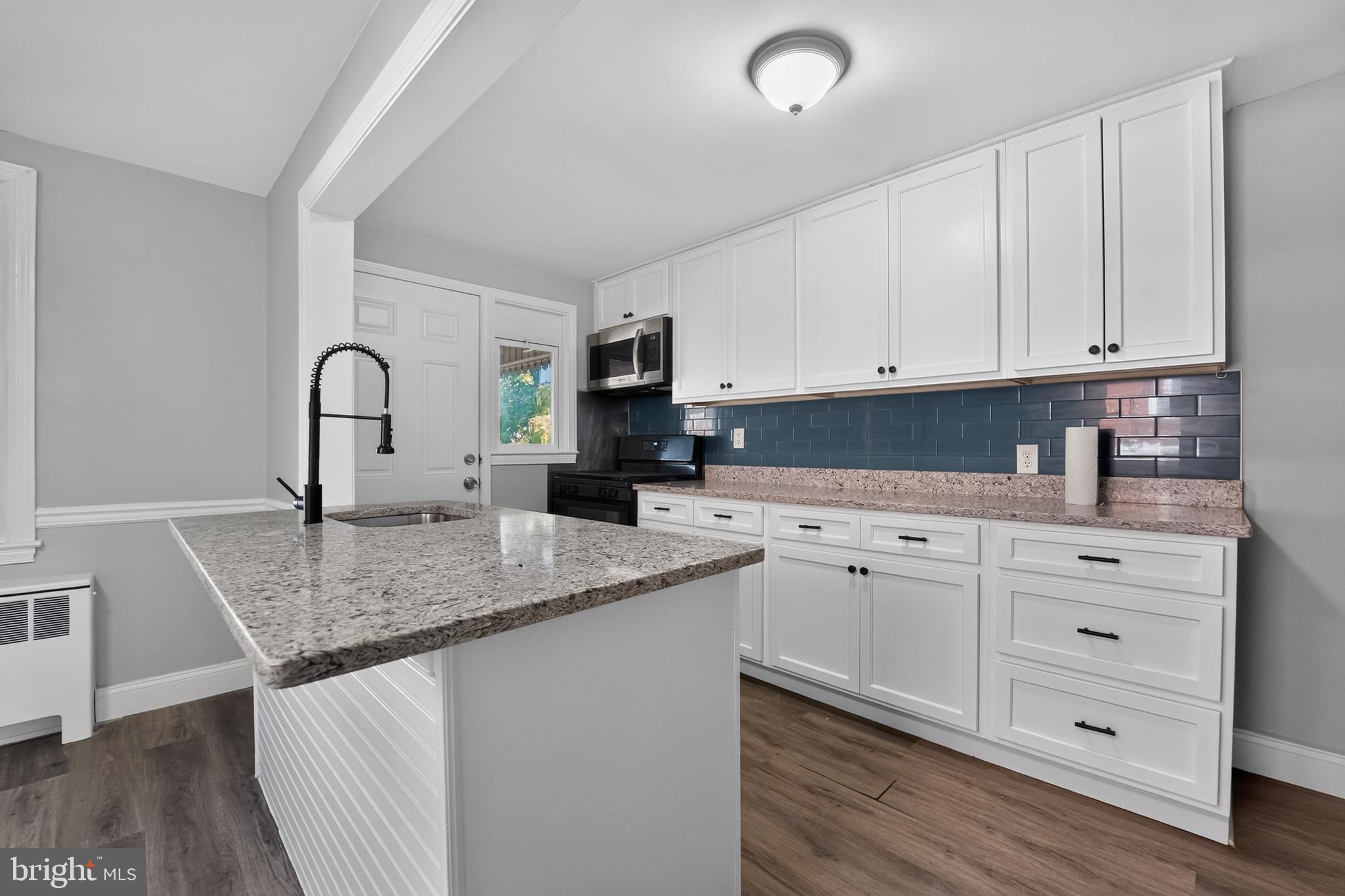 3720 Greenvale Road Baltimore, MD 21229 - Photo 8 of 28 Gallery Image 8