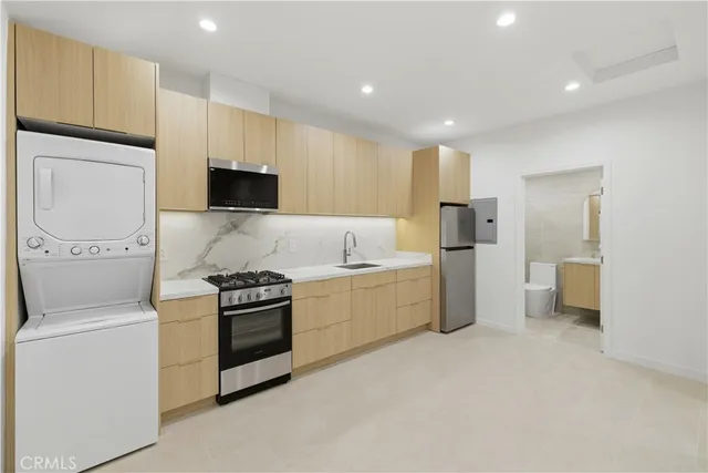 $1,379,000 | 7663 Sedan Avenue, West Hills, CA 91304