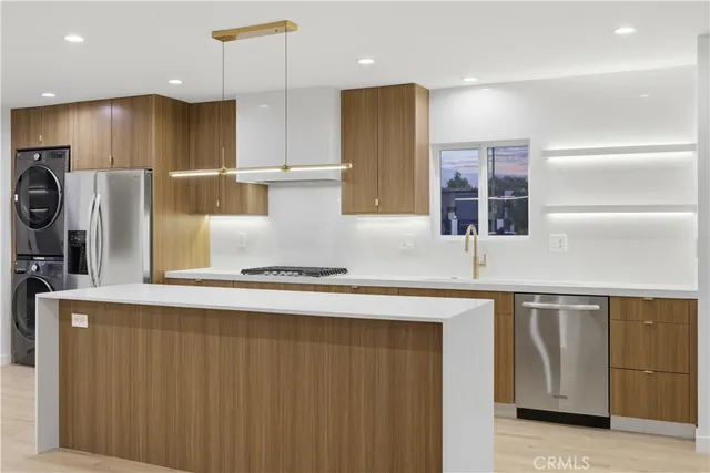 $1,379,000 | 7663 Sedan Avenue, West Hills, CA 91304