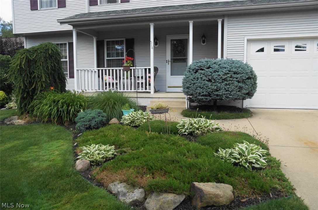 514 Herbert Road Akron, OH 44312 - Photo 3 of 25 Gallery Image 3