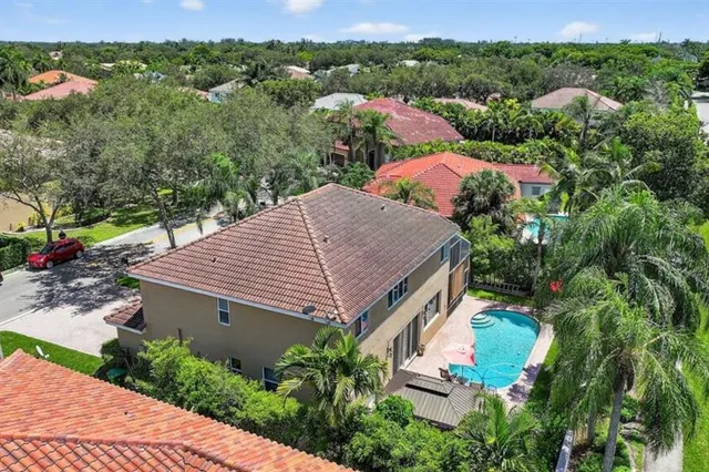 $899,988 | 5340 Northwest 103rd Way, Coral Springs, FL 33076