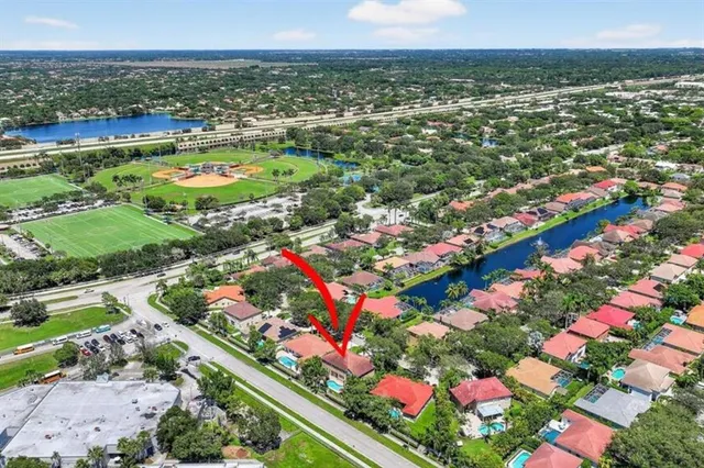 $899,988 | 5340 Northwest 103rd Way, Coral Springs, FL 33076