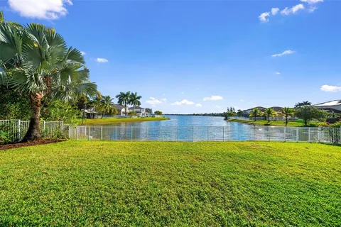 $1,350,000 | 5275 Southwest 171st Avenue, Miramar, FL 33027