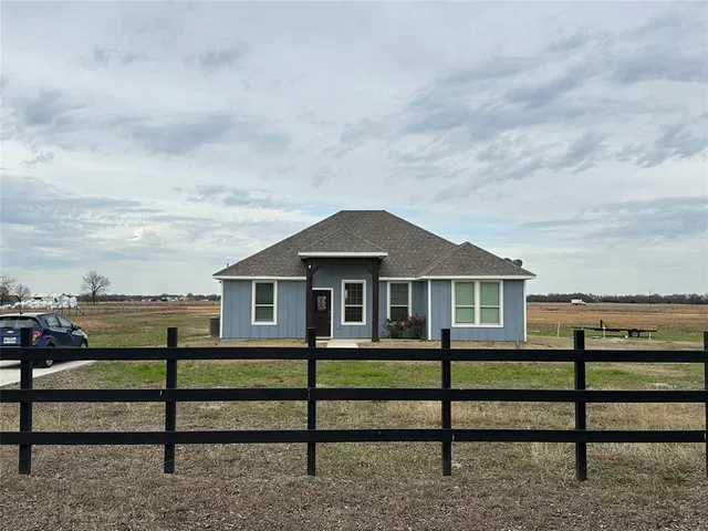 $420,000 | 4760 County Road 4603, Commerce, TX 75428