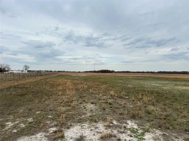 $420,000 | 4760 County Road 4603, Commerce, TX 75428