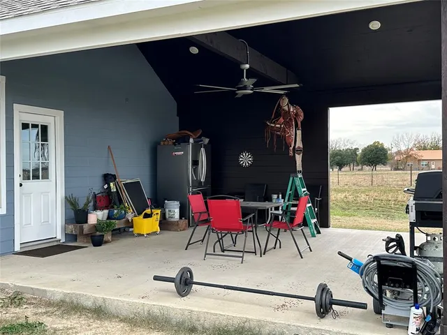 $420,000 | 4760 County Road 4603, Commerce, TX 75428