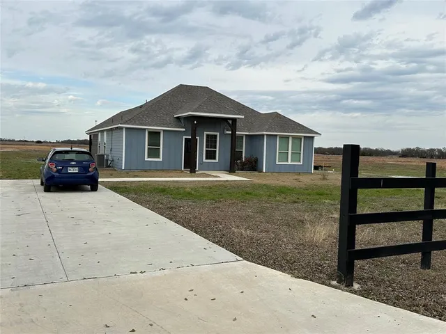 $420,000 | 4760 County Road 4603, Commerce, TX 75428