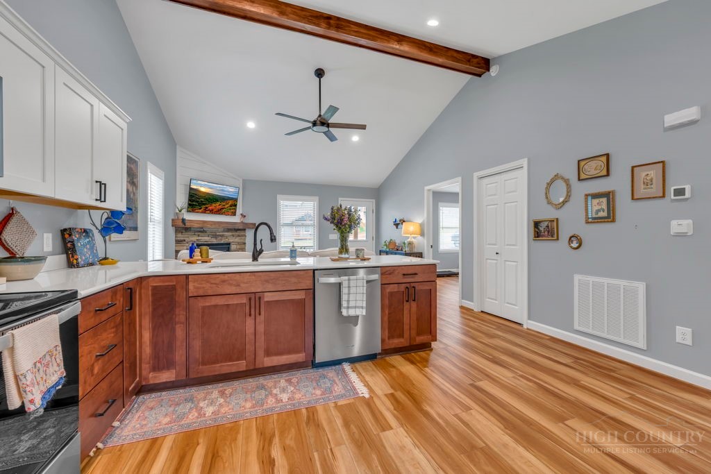 141 Pitts Way, Unit 127 Boone, NC 28607 - Photo 11 of 22