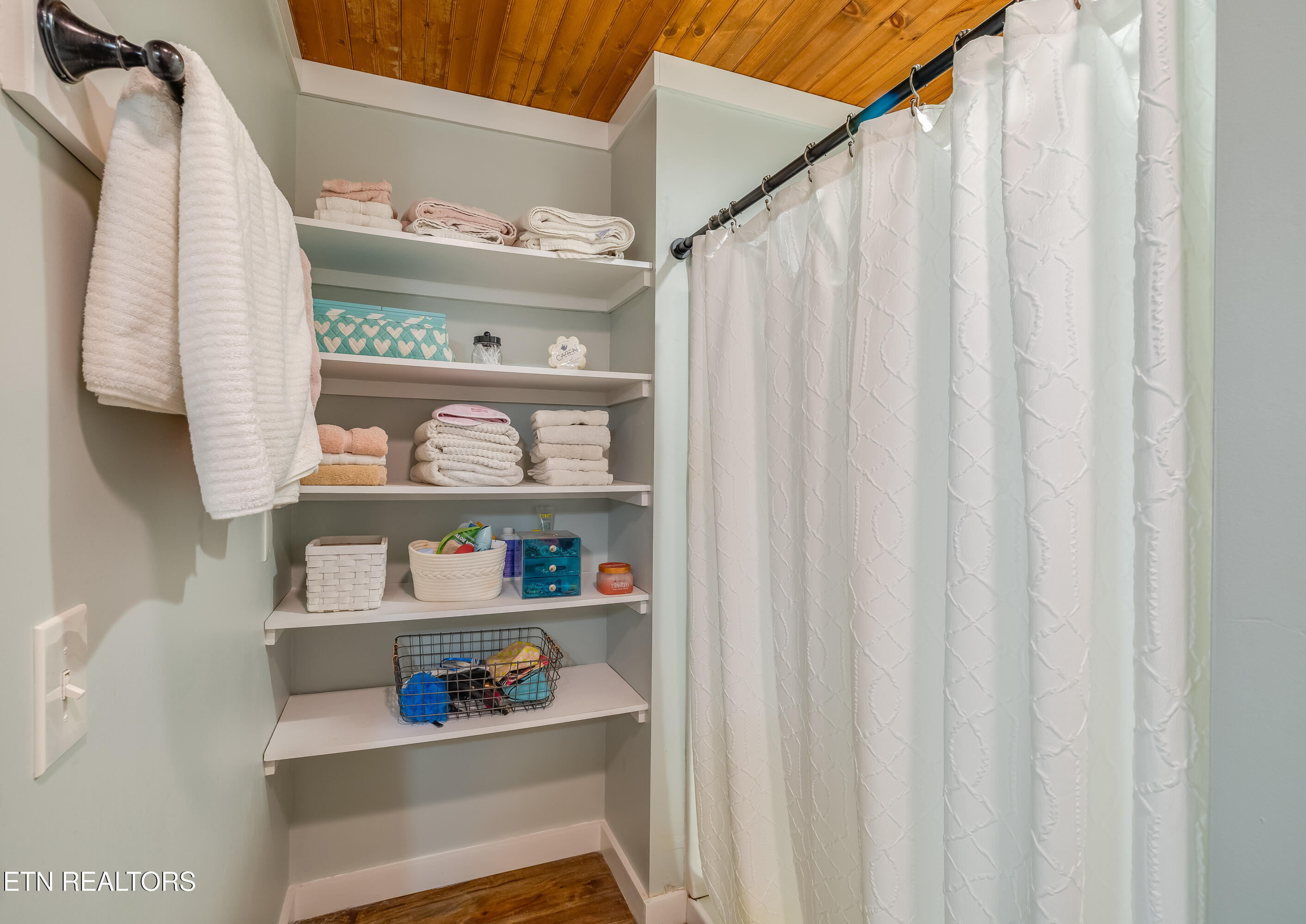 511 Windlass Road Knoxville, TN 37934 - Photo 19 of 36 511 Windlass Knoxville TN