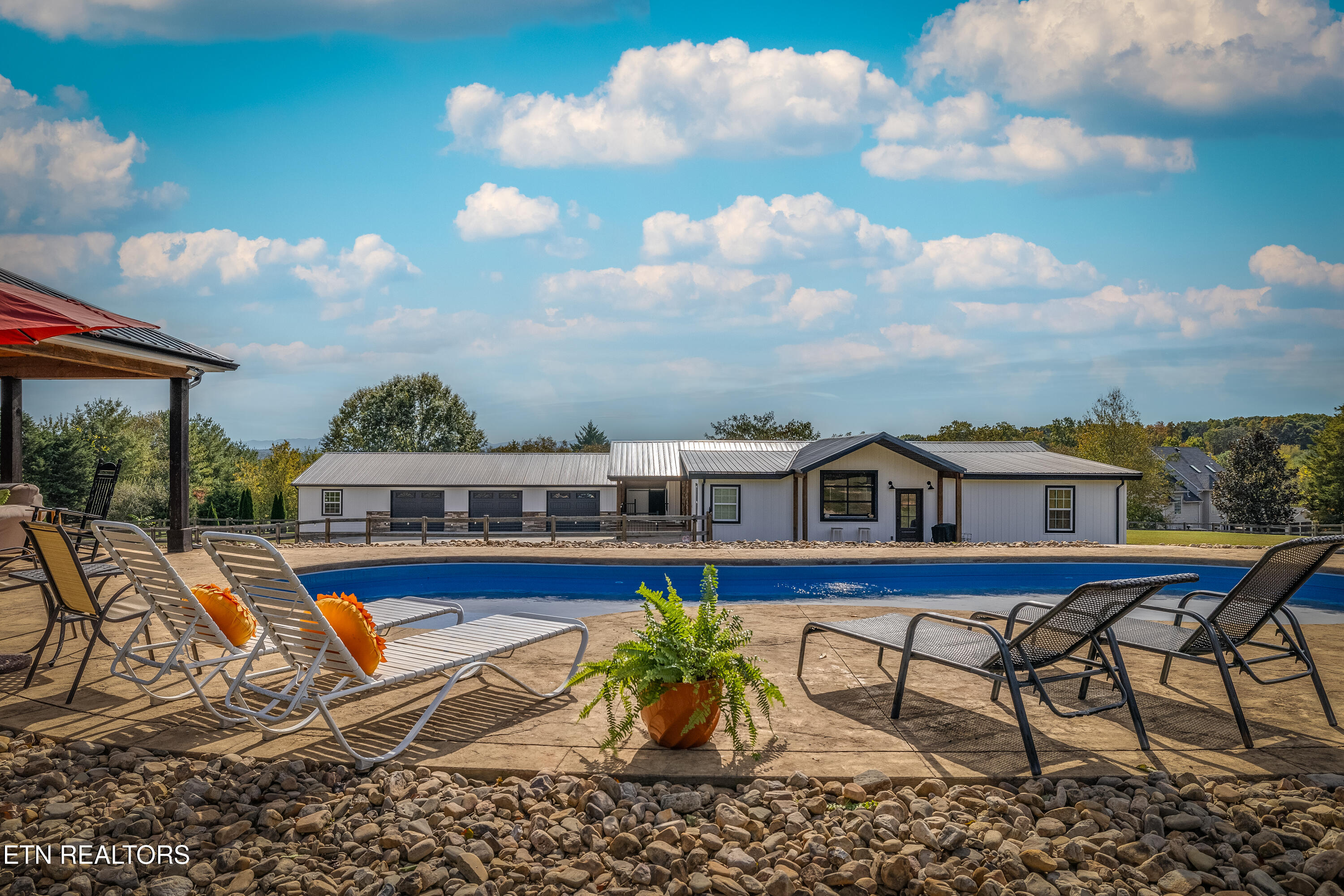 511 Windlass Road Knoxville, TN 37934 - Photo 2 of 36 511 Windlass Knoxville TN