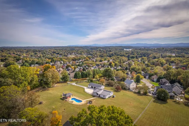 $1,350,000 | 511 Windlass Road, Knoxville, TN 37934