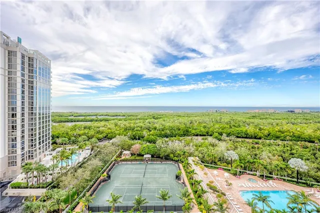$30,000 | 7117 Pelican Bay Boulevard, Unit 1101, Naples, FL 34108
