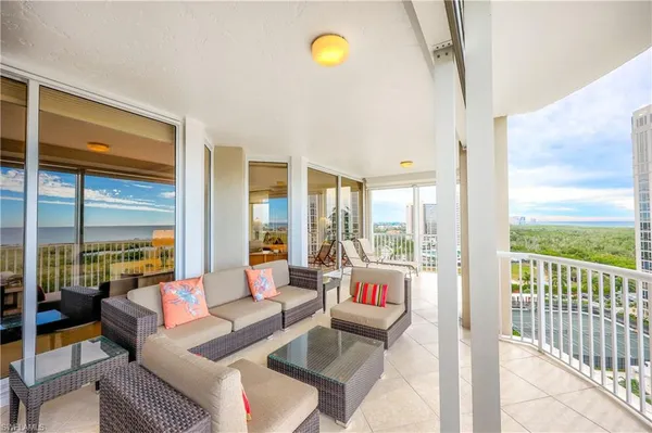 $30,000 | 7117 Pelican Bay Boulevard, Unit 1101, Naples, FL 34108