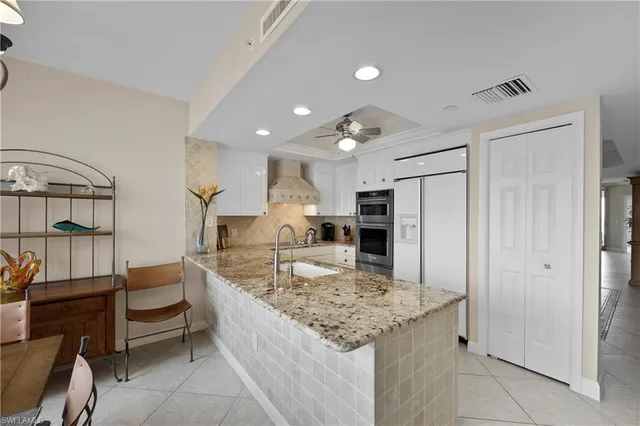 $30,000 | 7117 Pelican Bay Boulevard, Unit 1101, Naples, FL 34108