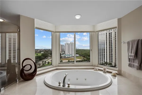 $30,000 | 7117 Pelican Bay Boulevard, Unit 1101, Naples, FL 34108