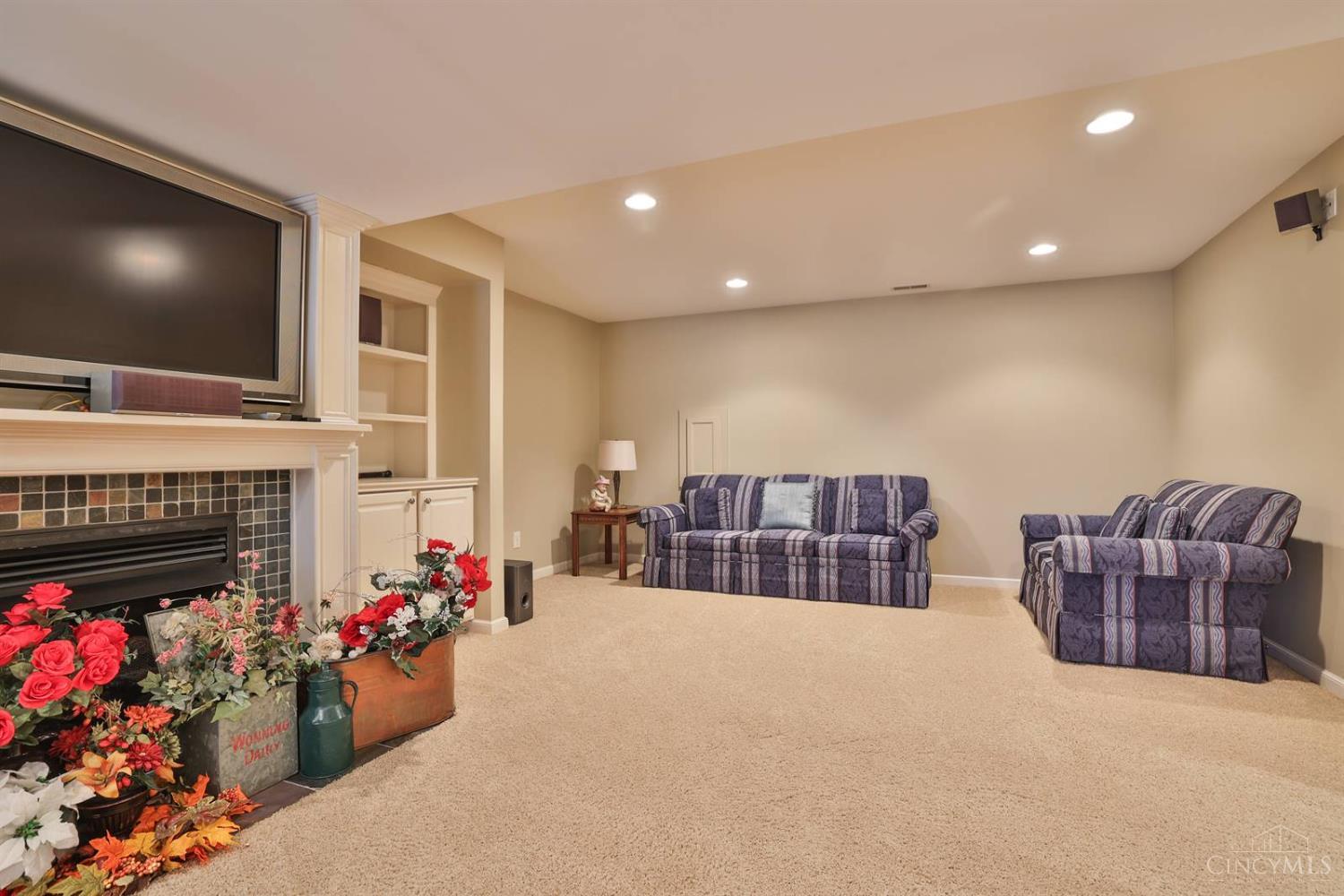5671 Samver Road Cincinnati, OH 45239 - Photo 32 of 43 Gallery Image 32