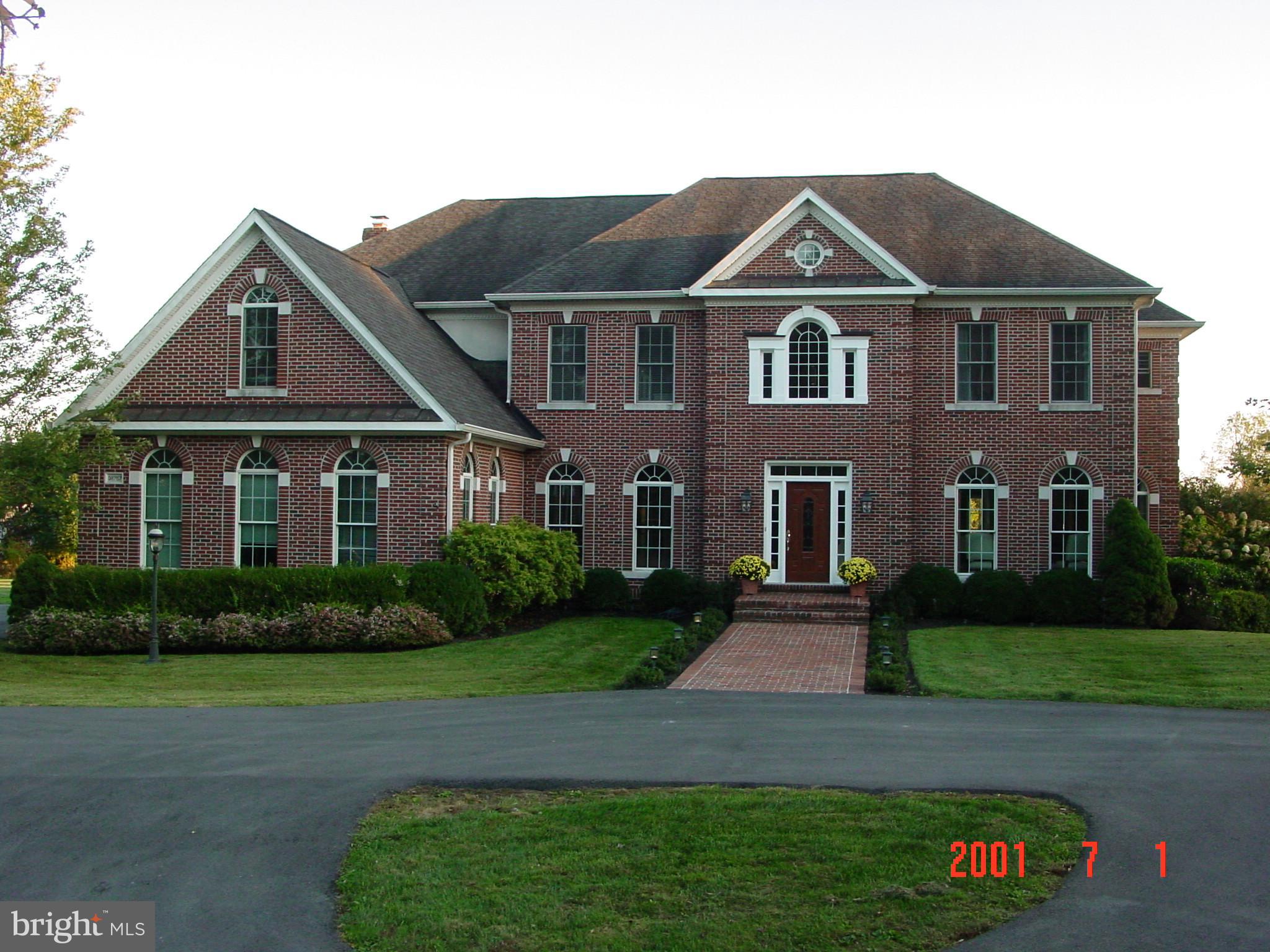 38757 Piggott Bottom Road Hamilton, VA 20158 - Photo 1 of 30 Gallery Image 1