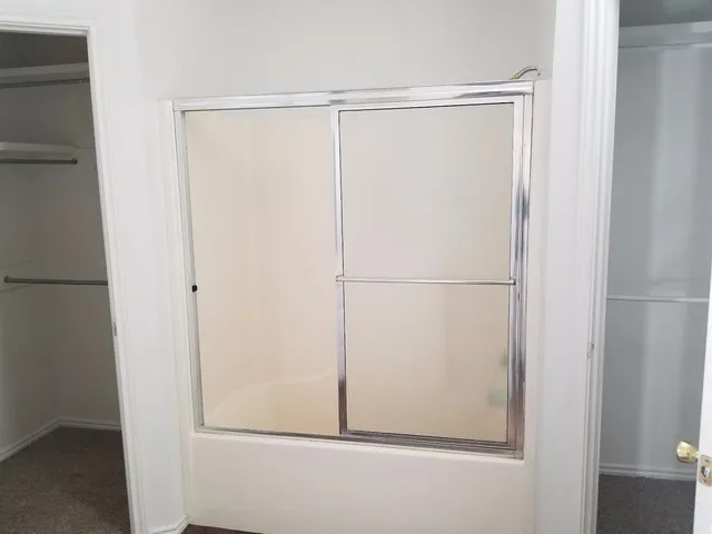 $950 | 1909 South Loop 289, Lubbock, TX 79423