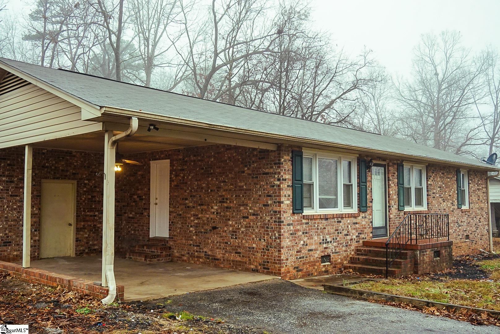 105 Sexton Street Duncan, SC 29334 - Photo 3 of 21 Gallery Image 3