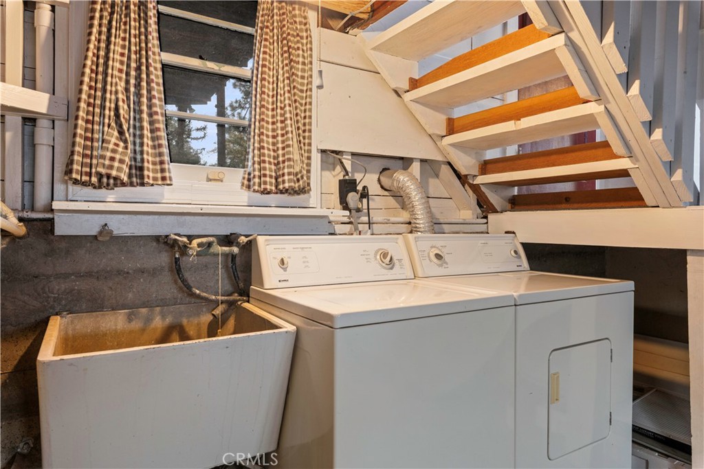 360 3rd Street Lakeport, CA 95453 - Photo 28 of 43 a kitchen that has a sink and a stove