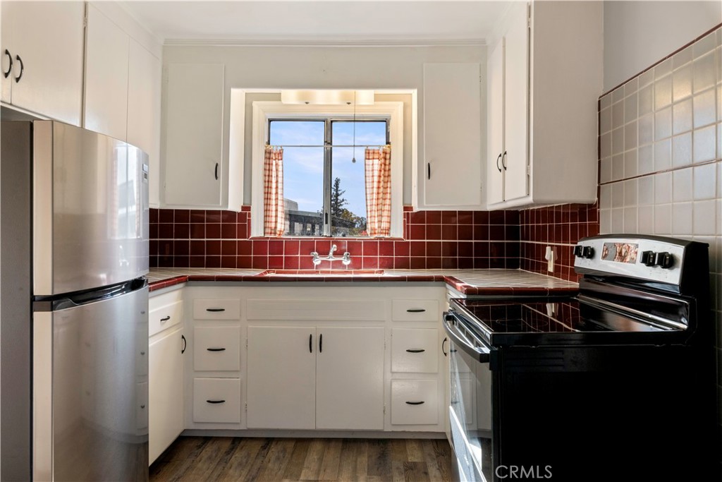 360 3rd Street Lakeport, CA 95453 - Photo 10 of 43