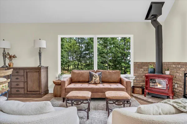 $875,000 | 415 River Bluffs Drive, Jasper, TN 37347