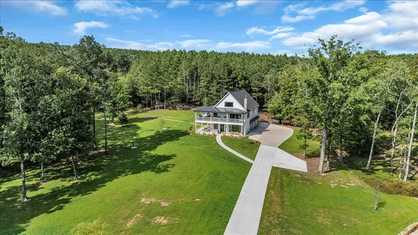 $875,000 | 415 River Bluffs Drive, Jasper, TN 37347