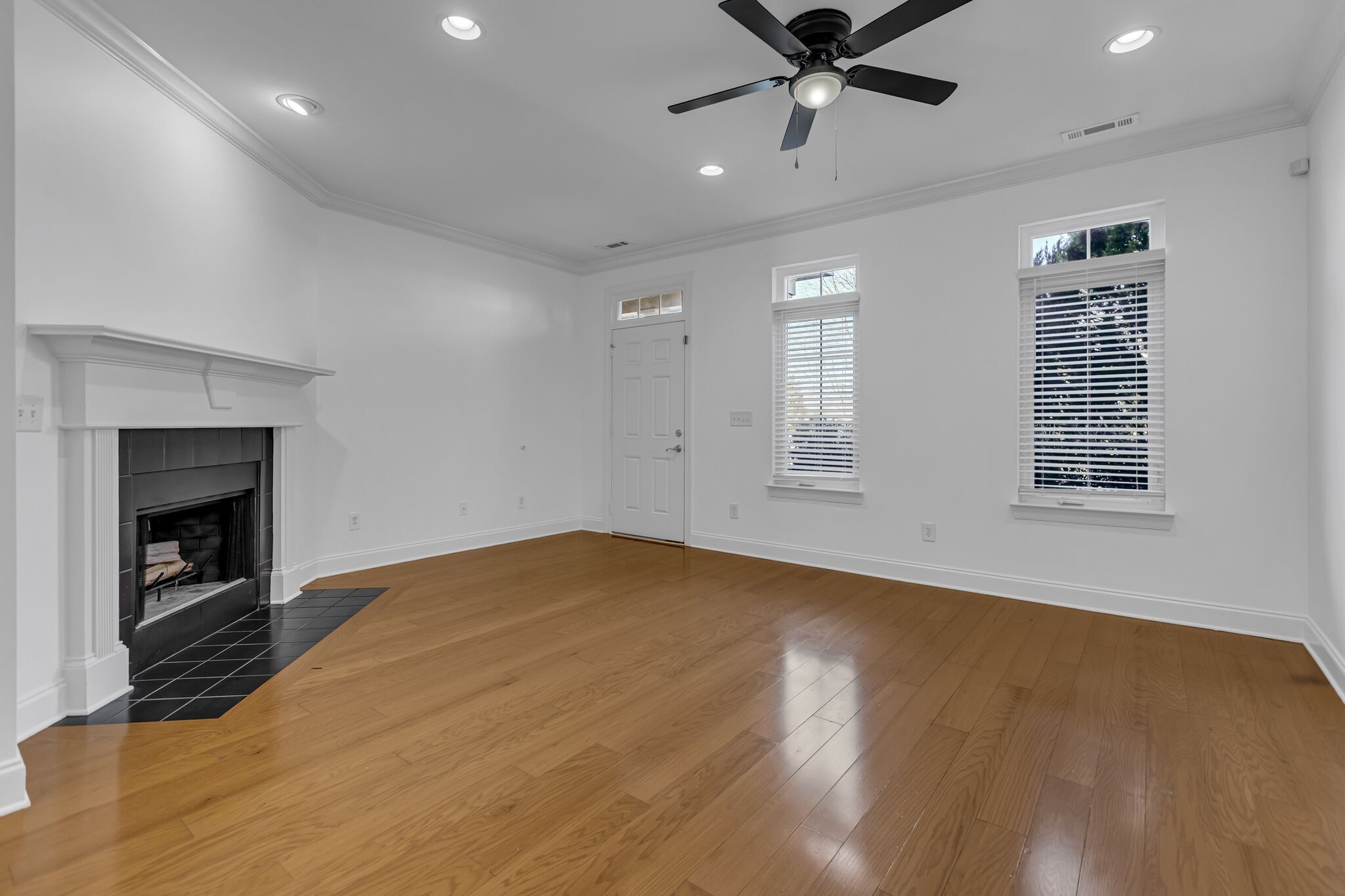 1434 Burnside Drive Franklin, TN 37067 - Photo 10 of 30