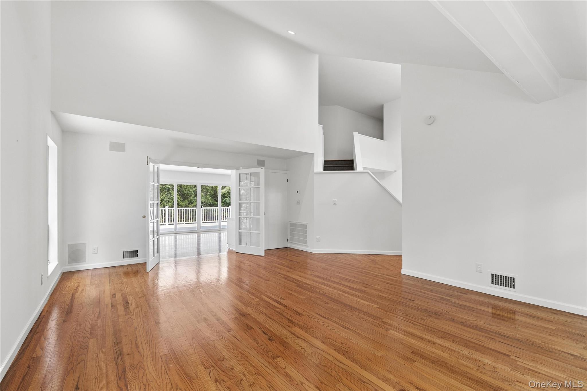 12 North Ridge Road Setauket, NY 11733 - Photo 21 of 49