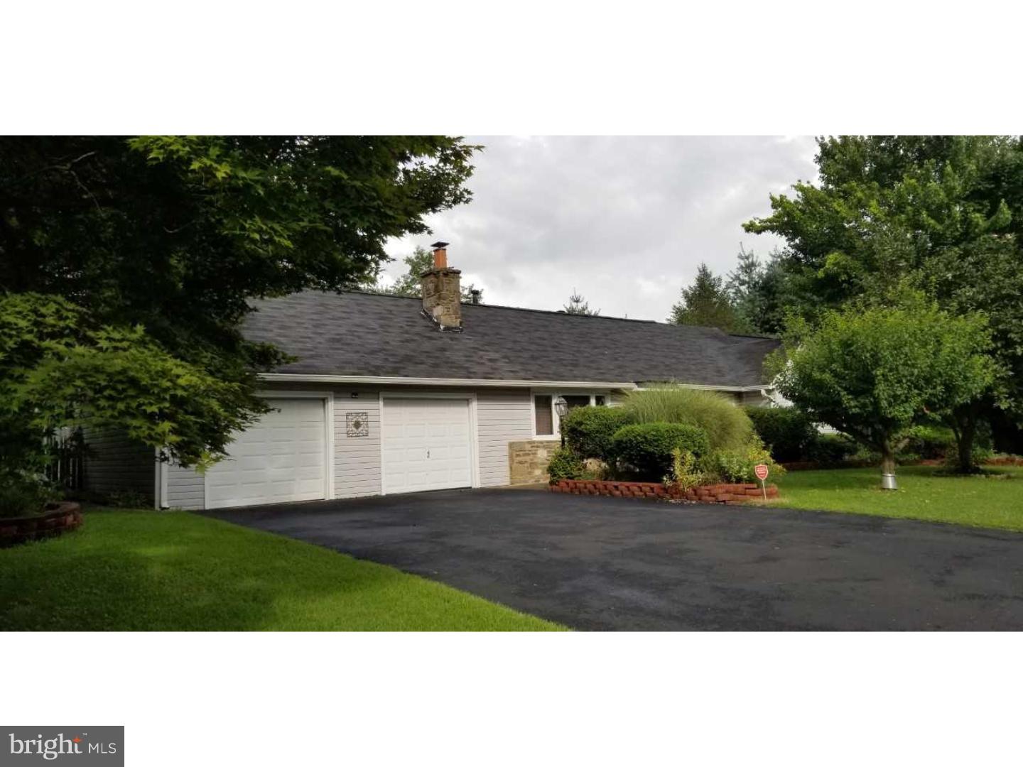 705 Elizabeth Road Abington, PA 19046 - Photo 1 of 9