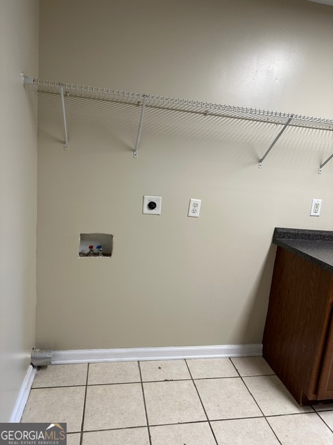 323 Carriage Lane, Unit B Albany, GA 31721 - Photo 13 of 23 a view of utility room