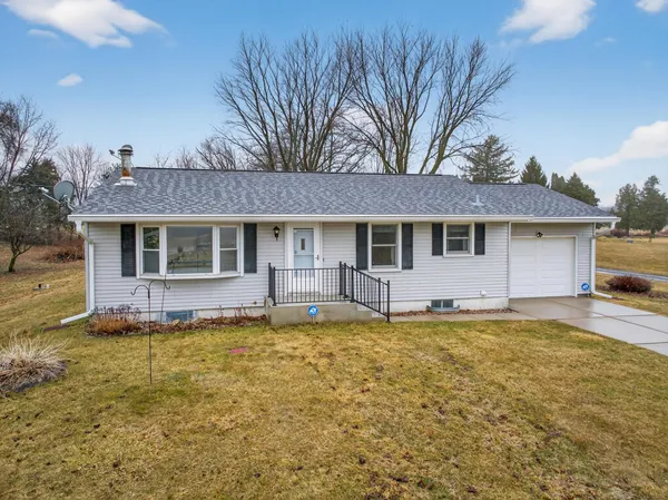 $459,900 | 6387 Rimmel Court, Dane, WI 53529