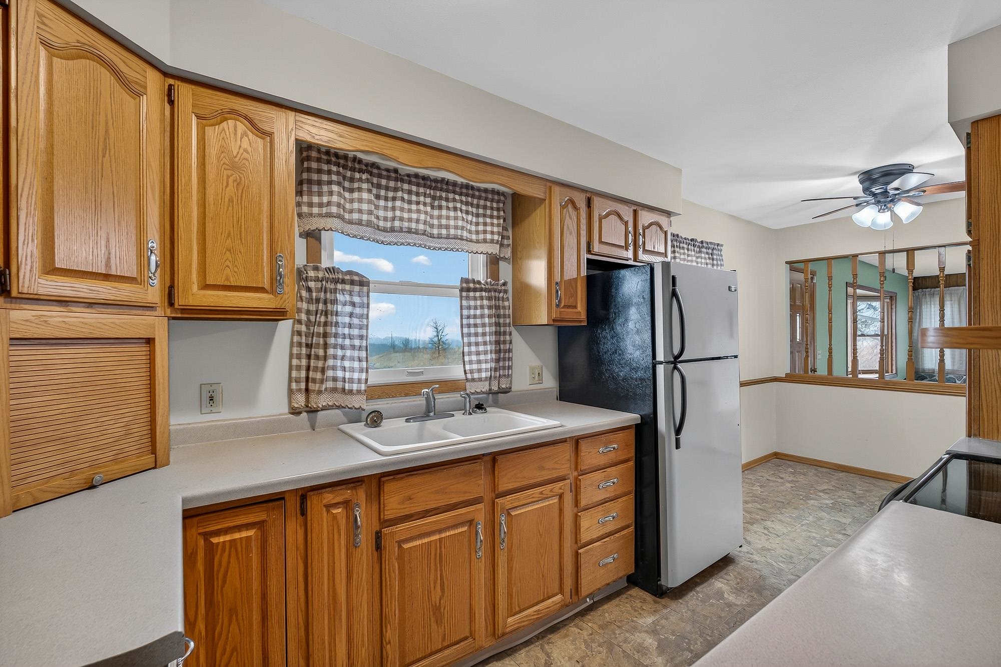 6387 Rimmel Court Dane, WI 53529 - Photo 4 of 54