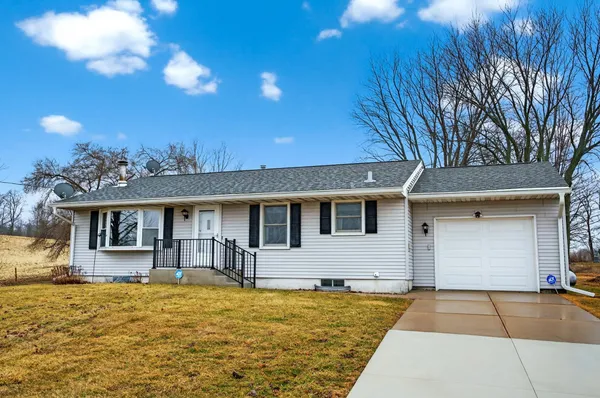 $459,900 | 6387 Rimmel Court, Dane, WI 53529