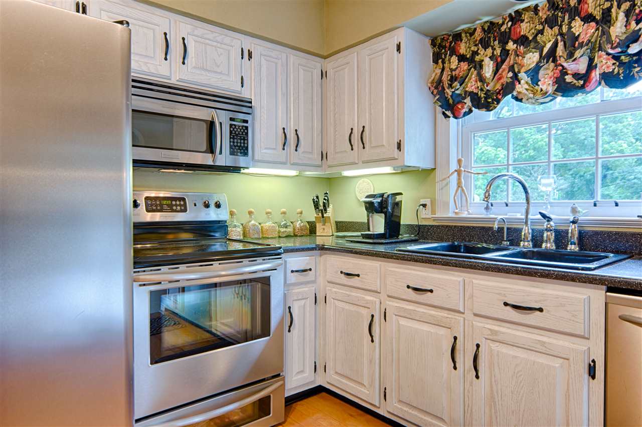 6501 Newburgh Road Evansville, IN 47715 - Photo 12 of 31 Gallery Image 12