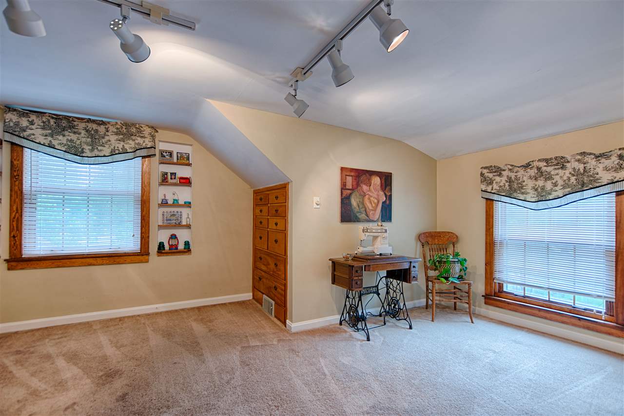 6501 Newburgh Road Evansville, IN 47715 - Photo 21 of 31 Gallery Image 21