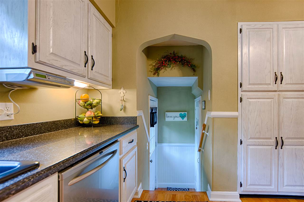 6501 Newburgh Road Evansville, IN 47715 - Photo 22 of 31 Gallery Image 22