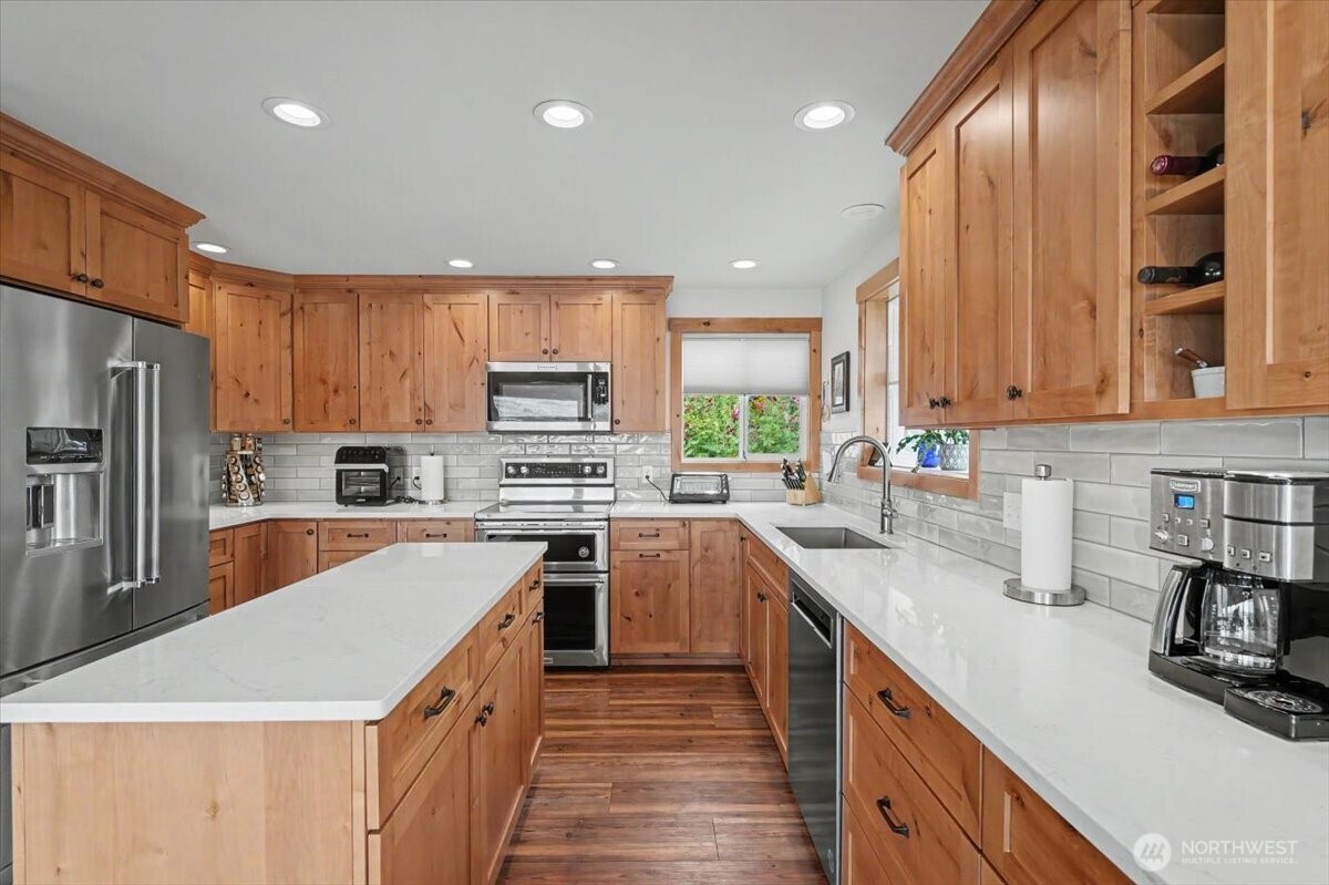 1386 South Lakeshore Road Chelan, WA 98816 - Photo 21 of 40