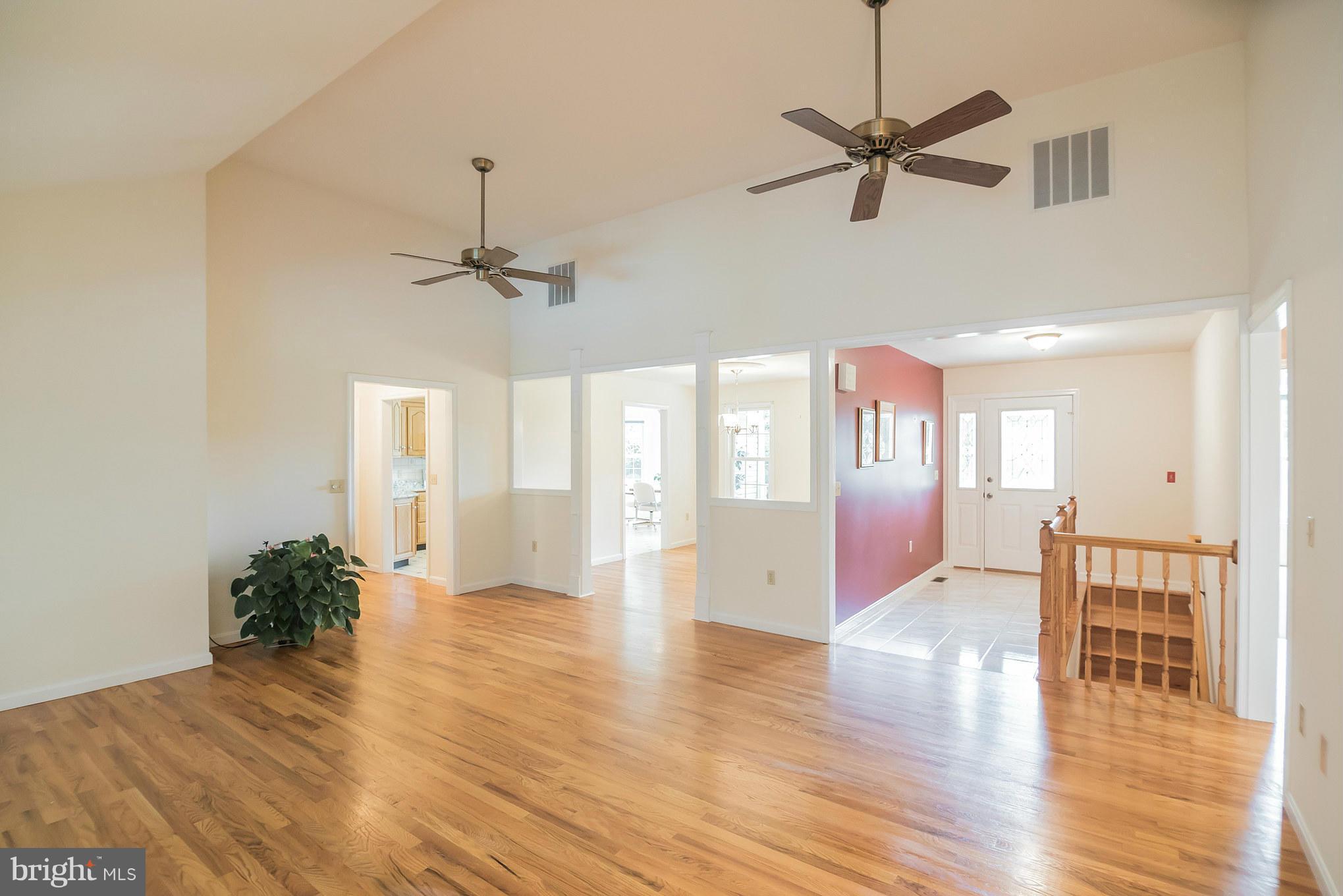 90 Friendship Road Friendship, MD 20758 - Photo 7 of 26 Interior (General)