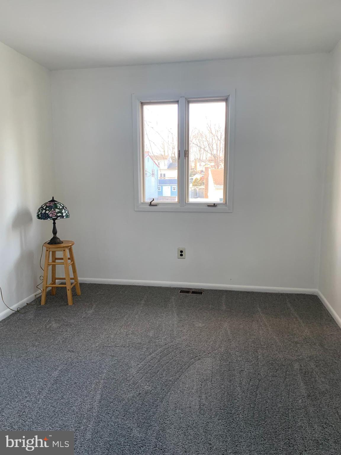 90 Trent Road Blackwood, NJ 08012 - Photo 23 of 24 second upstairs bedroom fully refreshed!
