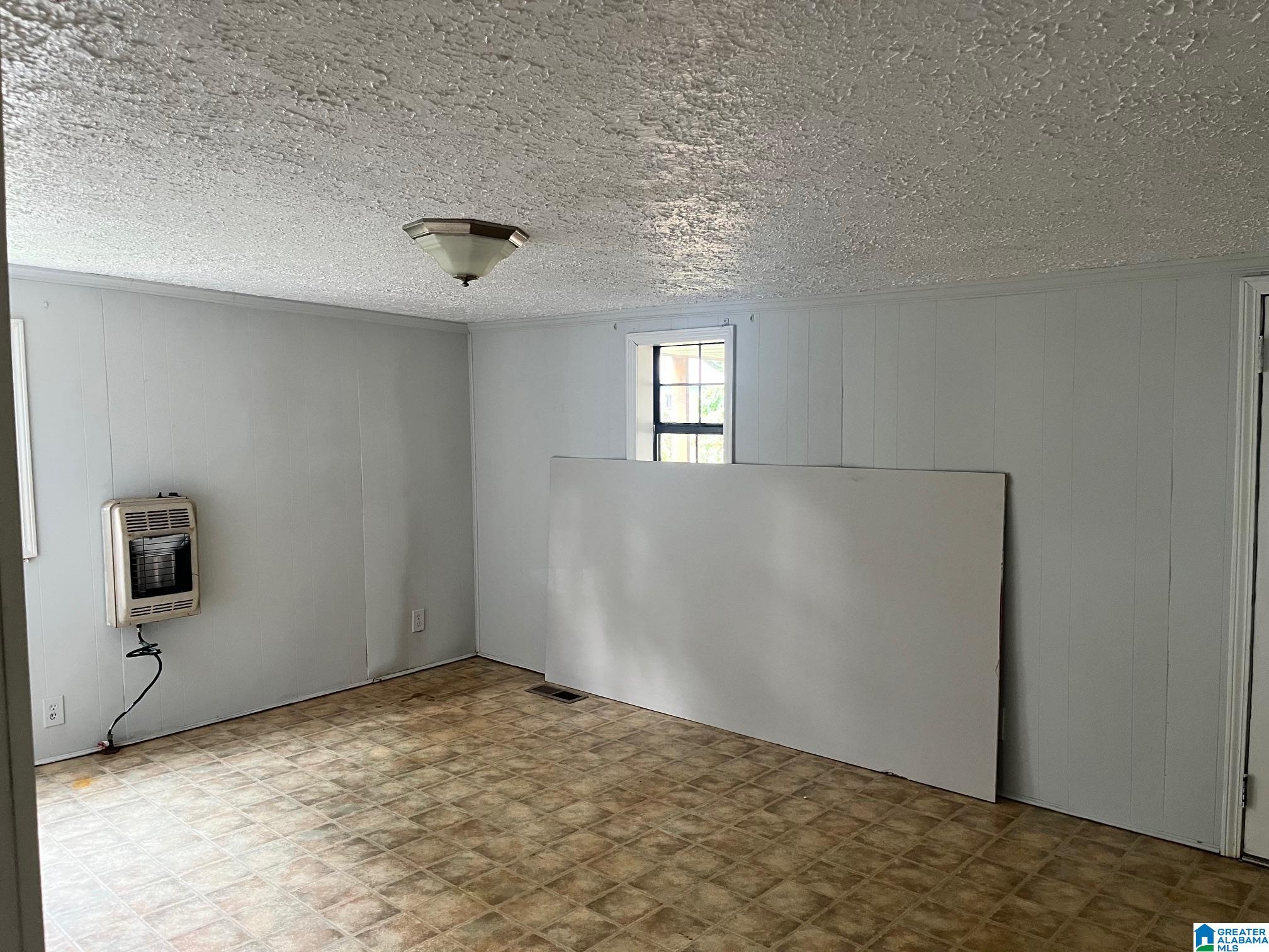67 Oak Street Sylacauga, AL 35150 - Photo 6 of 14