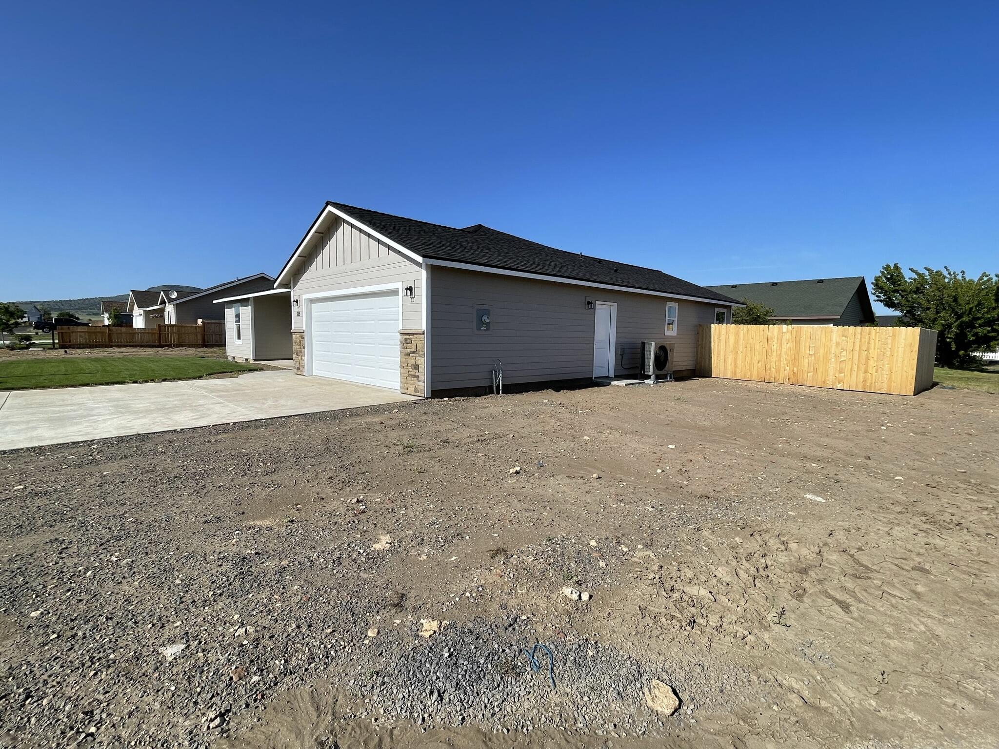 555 Scenic Loop Culver, OR 97734 - Photo 36 of 38 Ample Parking space for both an RV & Boat