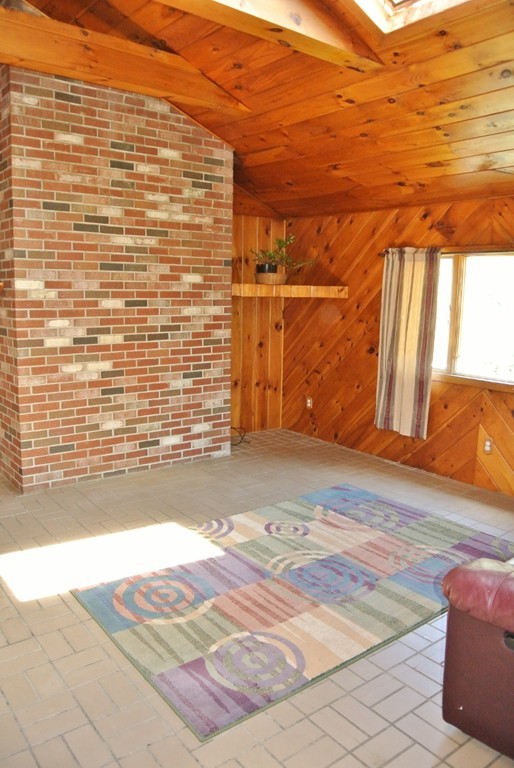 103 Swett Hill Road Sterling, MA 01564 - Photo 3 of 22