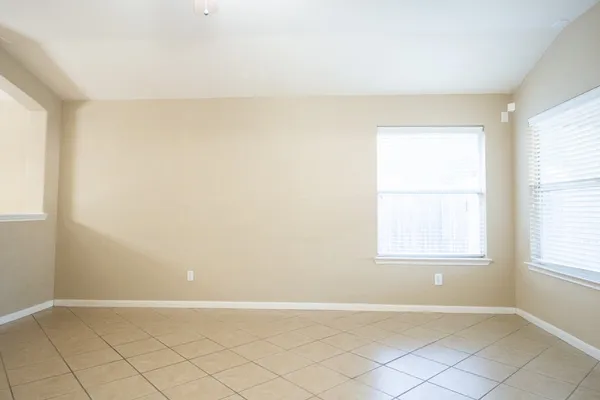 $2,050 | 6342 Applewood Forest Drive, Katy, TX 77494