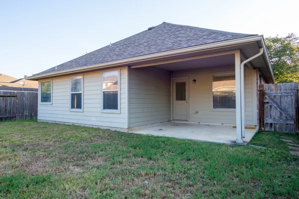 $2,050 | 6342 Applewood Forest Drive, Katy, TX 77494