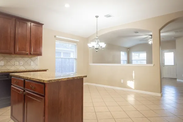 $2,050 | 6342 Applewood Forest Drive, Katy, TX 77494