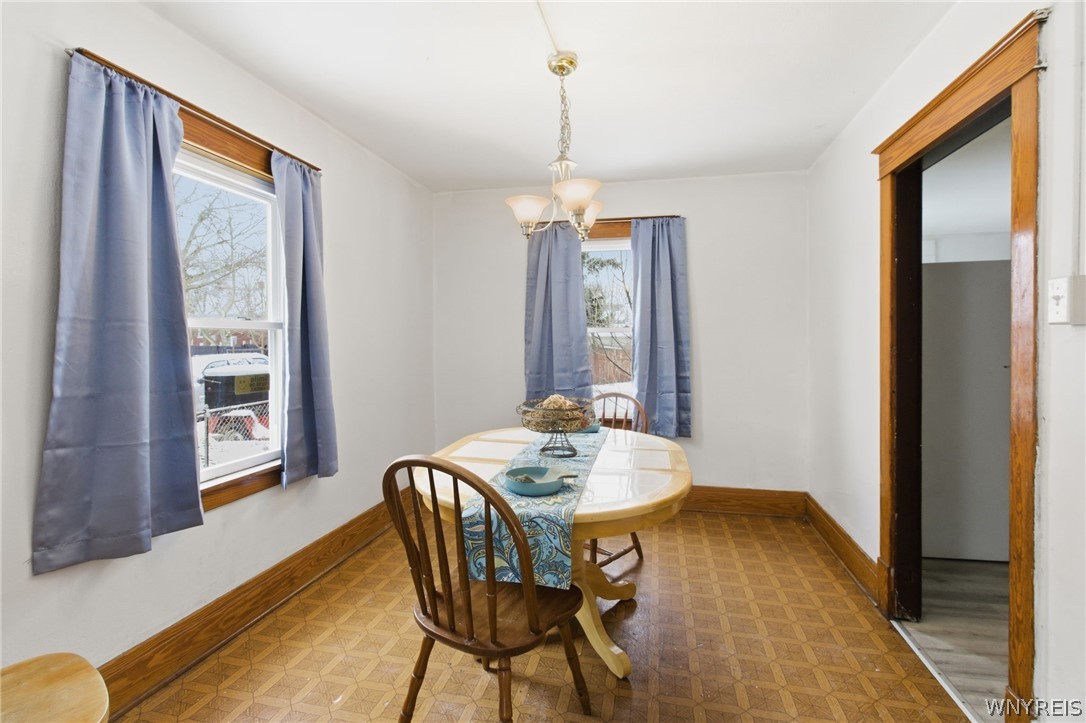 466 24th Street Niagara Falls, NY 14303 - Photo 8 of 30